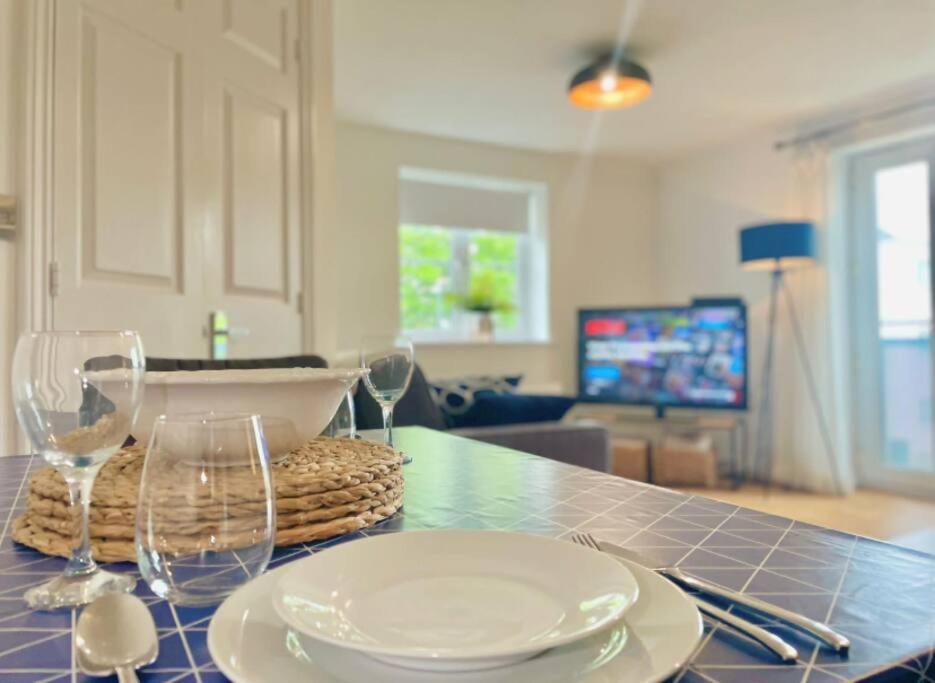 Lovely 2-Bedroom Bristol Apartment. Free Parking. Exterior foto