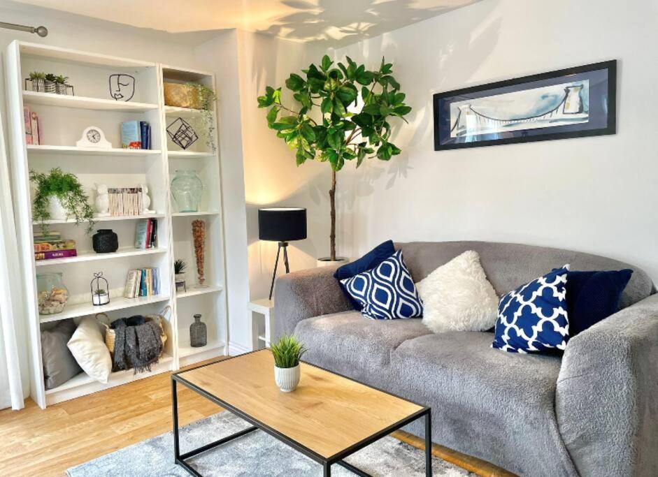 Lovely 2-Bedroom Bristol Apartment. Free Parking. Exterior foto